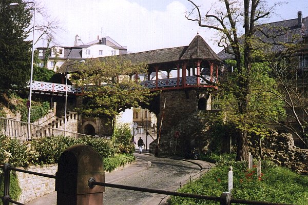 Die Heidenmauer in Wiesbaden